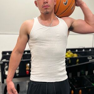 HANES MEN RIBBED TANK TOP WHITE SLEEVELESS VEST WIFE BEATER COWBOY WORKOUT SPORT